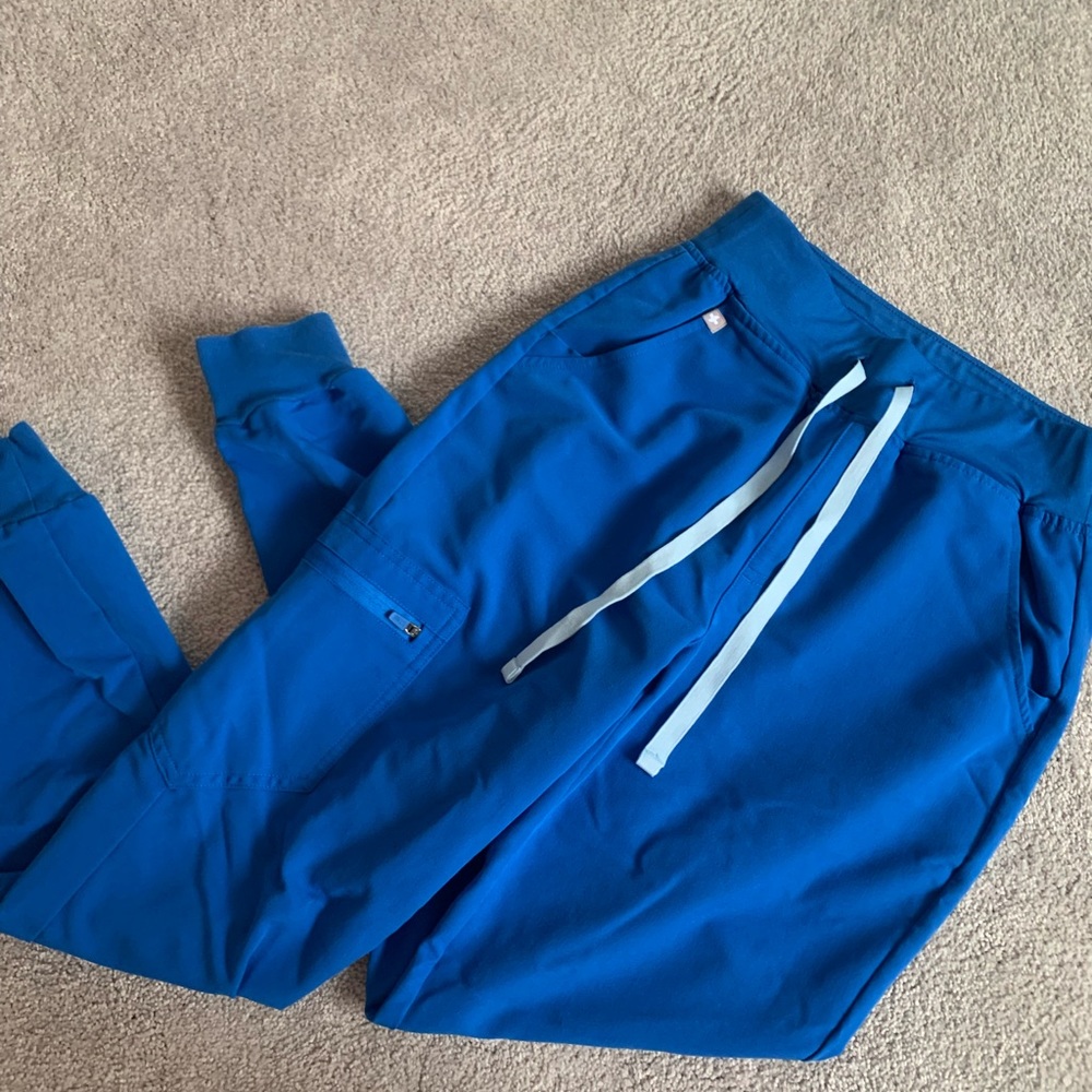 Figs Zamora royal blue joggers.